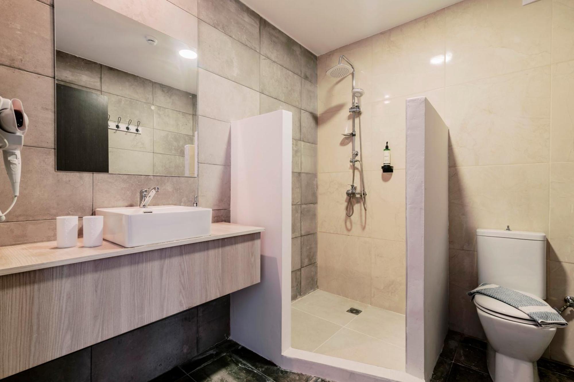 Bamboo Suites Hotel Ialisos Exterior foto